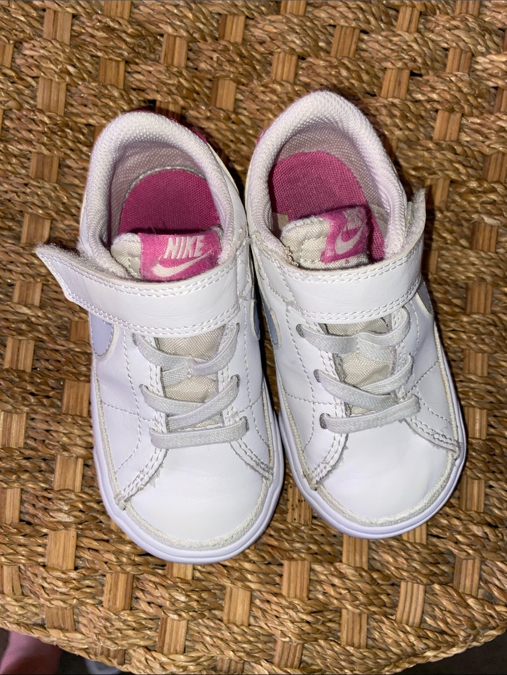 Nike Girls White Sneakers with Pink Accents